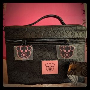 Shane Dawson Jeffrey Star Imprint Makeup Bag - Blk